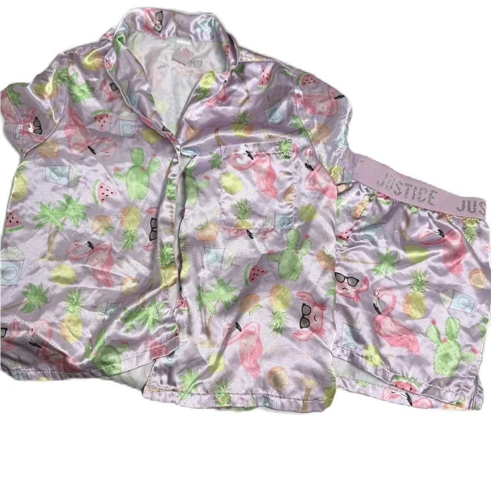 Girls sz 4/5/6 Assorted Clothing Bundle pjs, tshirts, Denim Skirt, leggings